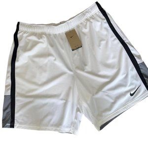 Nike Dri-FIT Men’s size 3XL Training Shorts White Style DM5944-100 NWT